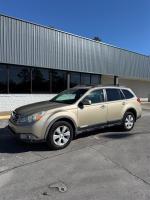 2010 Subaru Outback Pic 2823_V20251210114417