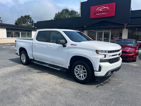 2020 Chevrolet Silverado 1500 RST Crew Cab 4WD