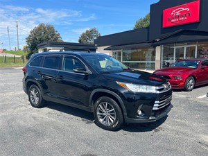 2019 TOYOTA HIGHLANDER XLE for sale by dealer