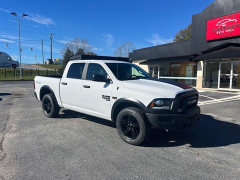 2020 RAM 1500 Classic Tradesman Crew Cab SWB 4WD