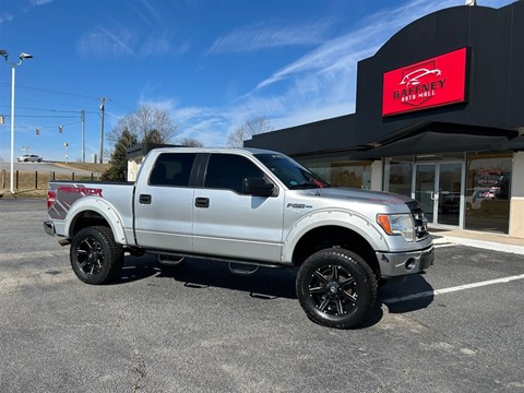 2013 FORD F150 XLT Crew Cab 4x4