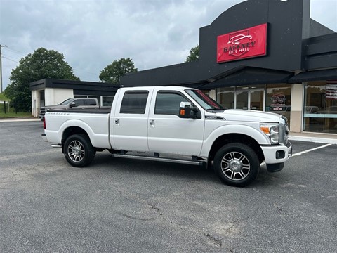 2015 Ford F-250 SD Platinum Crew Cab 4WD