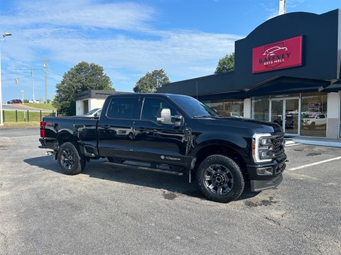 2024 Ford F-250 SD XLT Crew Cab 4WD