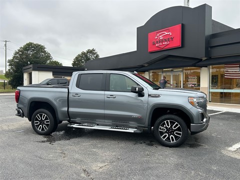 2021 GMC Sierra 1500 AT4 Crew Cab Short Box 4WD