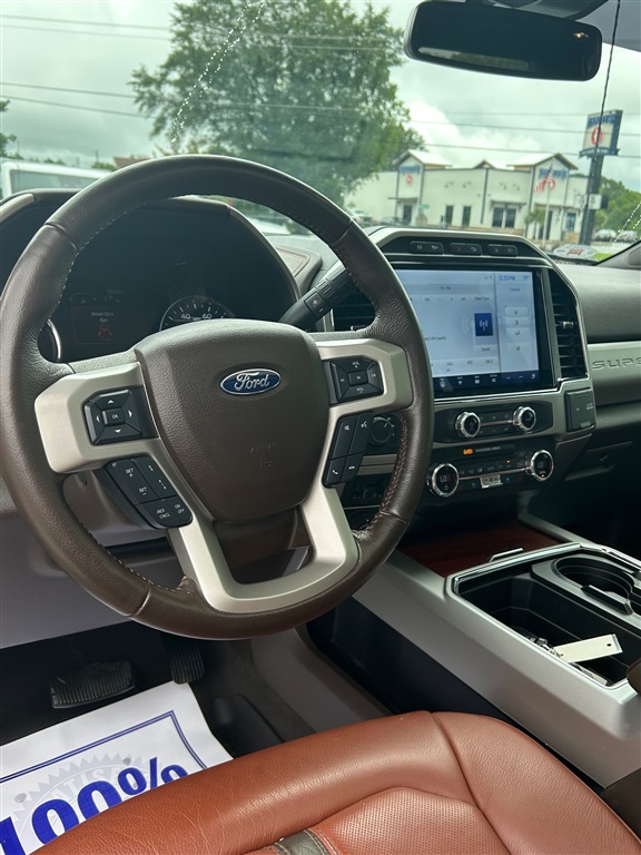 2022 Ford F-450 King Ranch photo 9