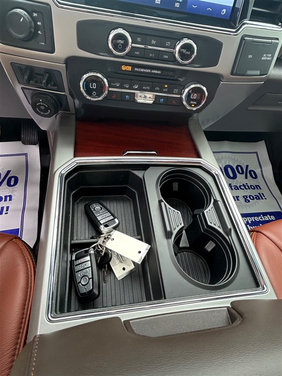 2022 Ford F-450 King Ranch photo 15