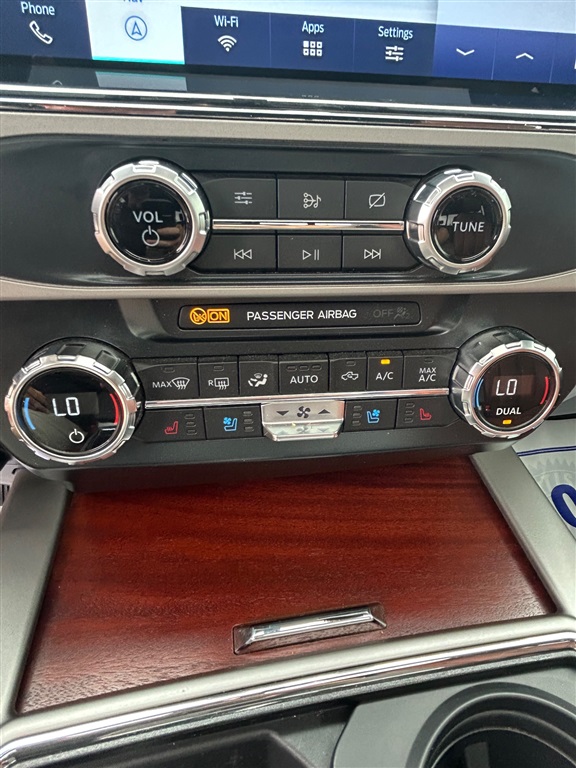 2022 Ford F-450 King Ranch photo 19