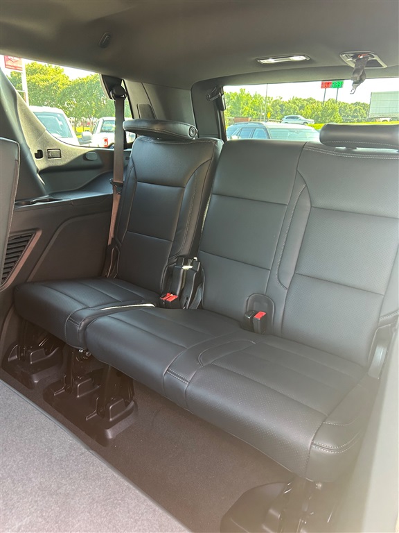 2024 Chevrolet Tahoe LS photo 8