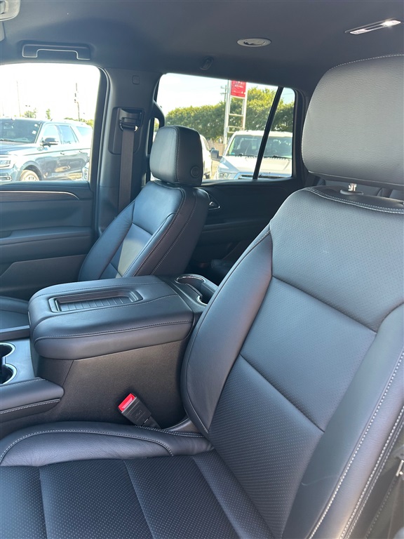 2024 Chevrolet Tahoe LS photo 5