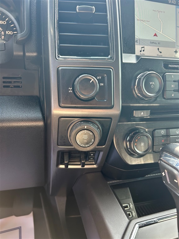 2018 Ford F-150 XLT photo 12