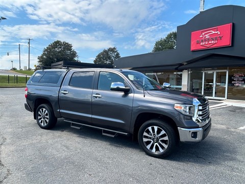 2018 Toyota Tundra Limited 5.7L CrewMax 2WD