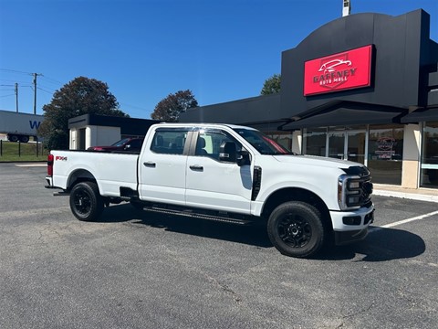 2024 Ford F-250 SD XL Crew Cab Long Bed 4WD