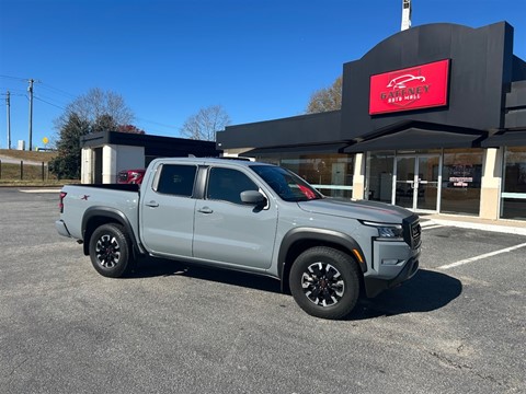 2024 Nissan Frontier PRO-X SV Crew Cab 2WD