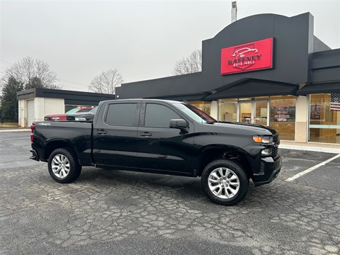 2020 Chevrolet Silverado 1500 Custom Crew Cab Short Box 4WD