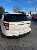 2015 Ford Explorer Pic 2824_V202601291620314