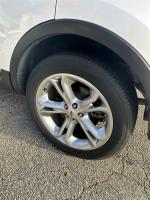 2015 Ford Explorer Pic 2824_V202601291620315