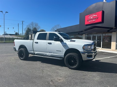 2024 RAM 2500 Big Horn Crew Cab SWB 4WD