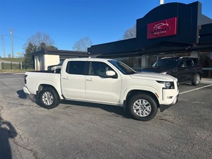 2024 Nissan Frontier SV Crew Cab 2WD for sale by dealer