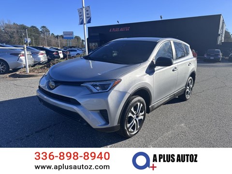 2017 TOYOTA RAV4 LE