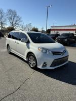 2020 Toyota Sienna Pic 2825_V2025012012314200017