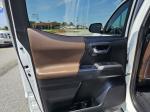 2017 Toyota Tacoma Pic 2825_V20250521173256000021