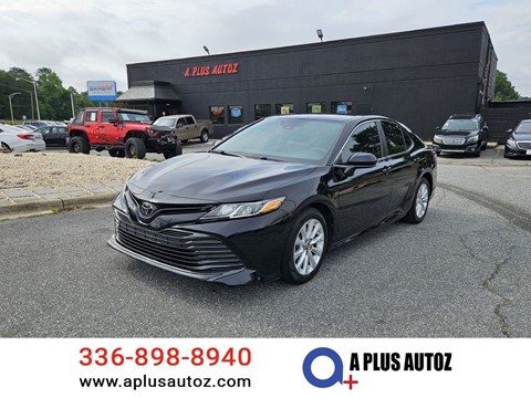 2018 TOYOTA CAMRY LE