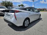 2016 Toyota Prius Pic 2825_V2025083112333300015