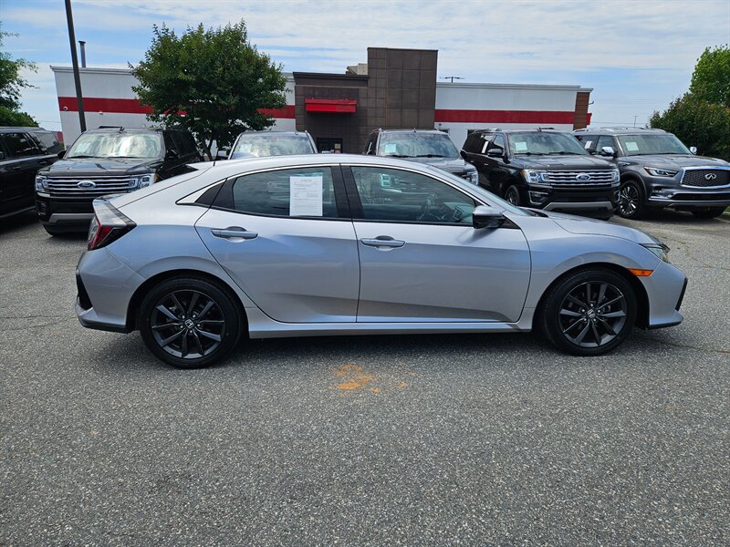2021 Honda Civic Hatchback EX - Photo 7