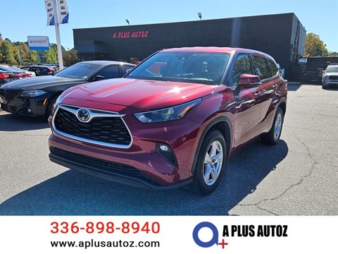 2022 Toyota Highlander LE