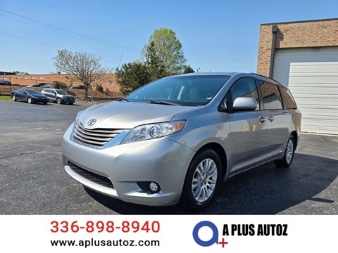 2011 Toyota Sienna XLE 8-Passenger