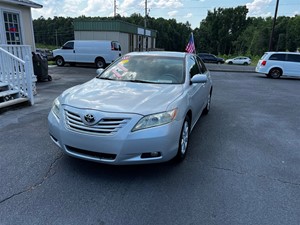 2007 Toyota Camry XLE V6 for sale by dealer