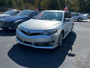 2014 Toyota Camry SE for sale by dealer