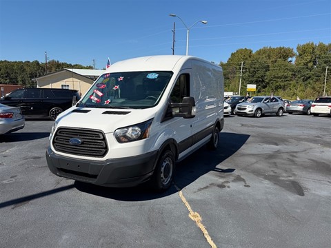 2018 Ford Transit 250 Van Med. Roof w/Sliding Pass. 130-in.
