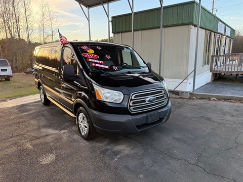 2017 Ford Transit 150 Van Low Roof w/Sliding Pass. 130-in. W