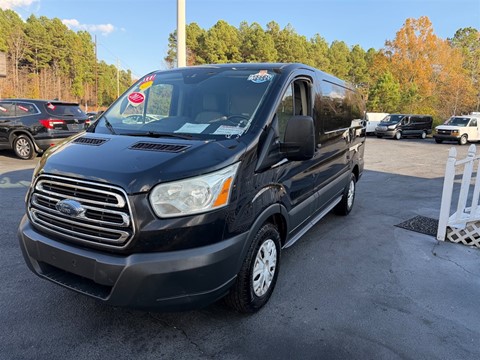 2017 Ford Transit 150 Van Low Roof w/Sliding Pass. 130-in. W