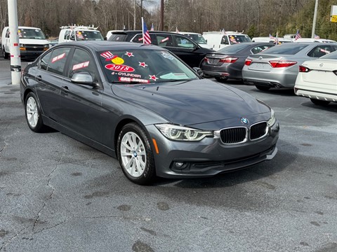 2018 BMW 3-Series 320i Sedan