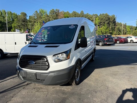 2018 Ford Transit 150 Van Med. Roof w/Sliding Pass. 130-in.