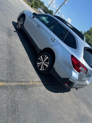 2018 Subaru Outback 3.6R Limited for sale by dealer