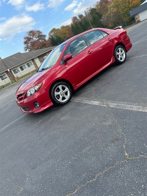 2013 Toyota Corolla S 5-Speed MT