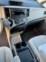 2011 Toyota Sienna Pic 2828_V202410311216365