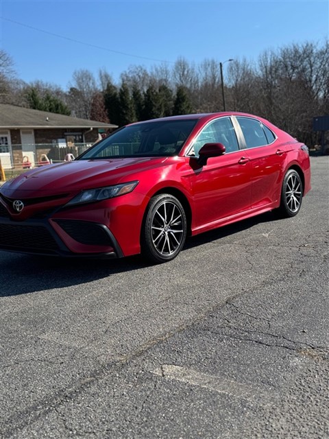 2021 Toyota Camry SE