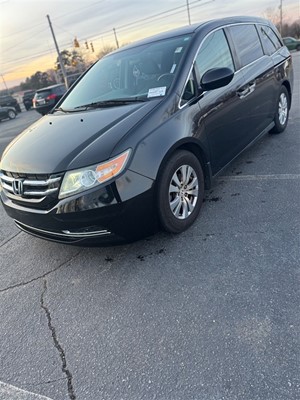 2016 Honda Odyssey SE for sale by dealer