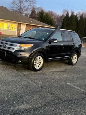 2013 Ford Explorer XLT 4WD for sale by dealer