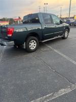 2004 Nissan Titan Pic 2828_V202510161425263