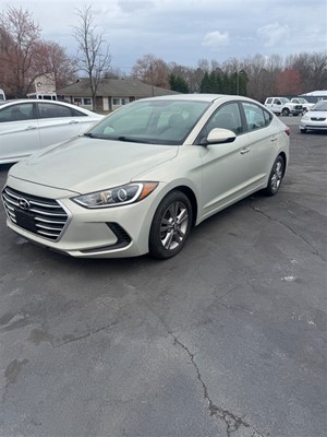 2017 Hyundai Elantra Limited for sale by dealer