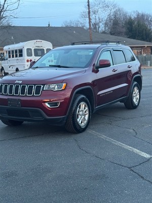 2019 Jeep Grand Cherokee Laredo 2WD for sale by dealer