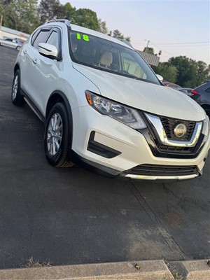 2018 Nissan Rogue SV 2WD for sale by dealer
