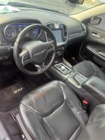 2015 Chrysler 300 Pic 2828_V202604161022044
