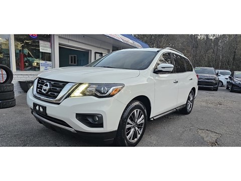 2020 Nissan Pathfinder SL