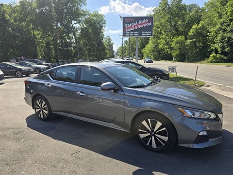 2021 Nissan Altima Sv